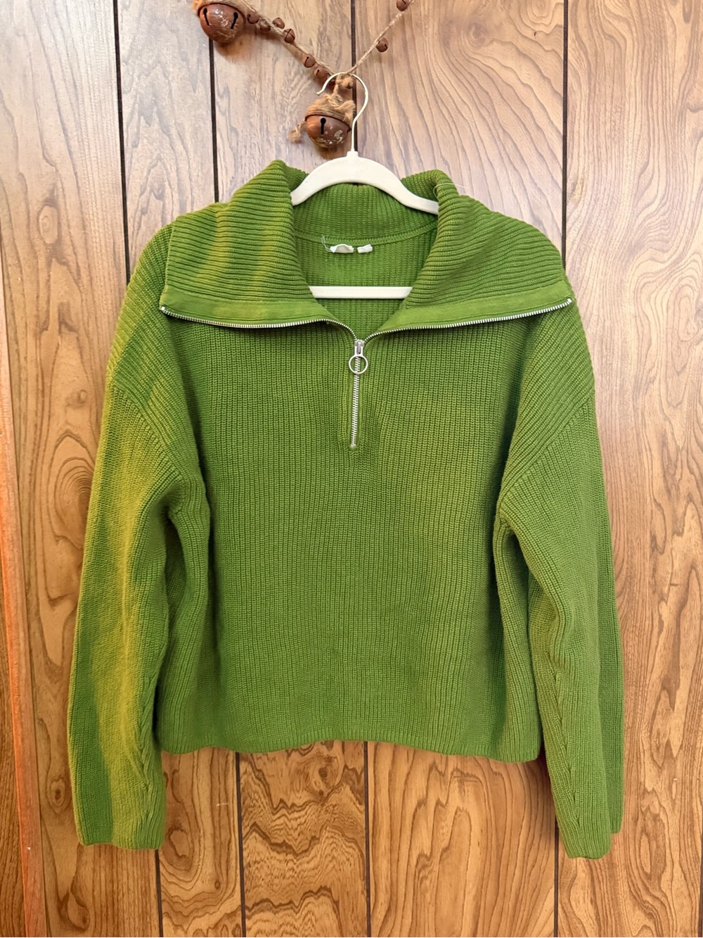 GAP Women's XL Twist of Lime Green 100% Cotton Quarter Zip Sweater